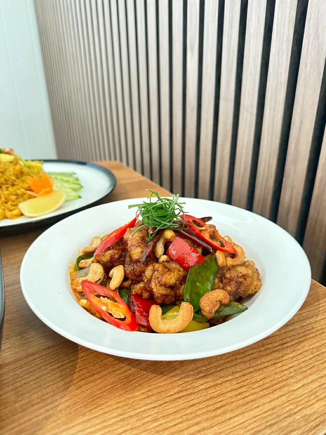 Crispy Chicken Cashew Nuts photo from the special dishes menu at Towerhill Thai Restaurant and Cafe in Frankston South, Melbourne